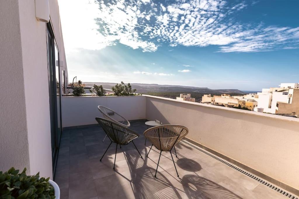 Apartamento Mediterranean Luxury 2Br Penthouse With Sea Views Mellieħa Exterior foto